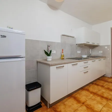 Apartment Agava *